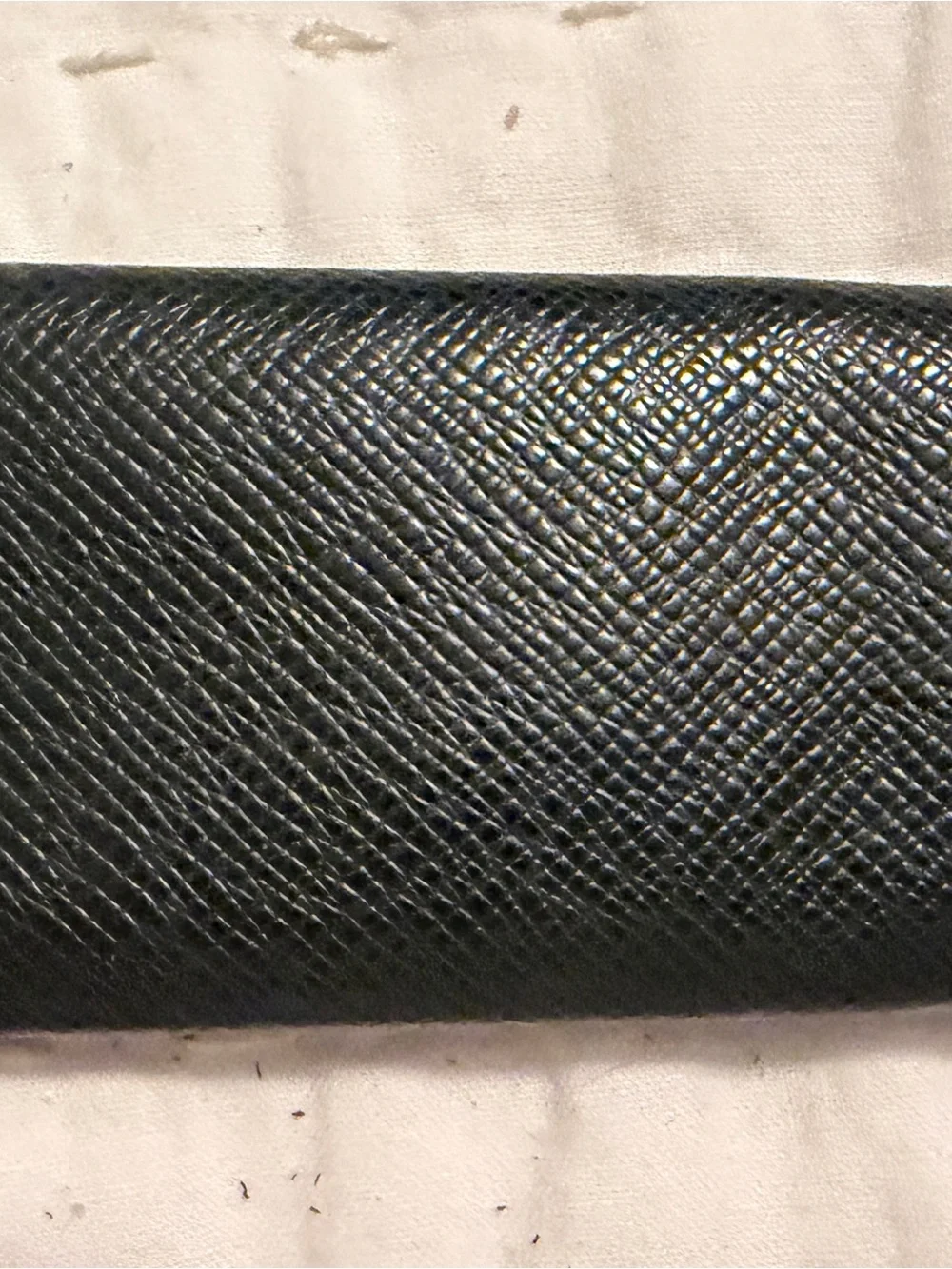 Louis Vuitton Key Holder in Dark Green Taiga Leather